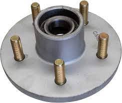 FORD HUBS SUIT US TRAILERS - NO BEARINGS ( SUIT L68149 / L4444649)